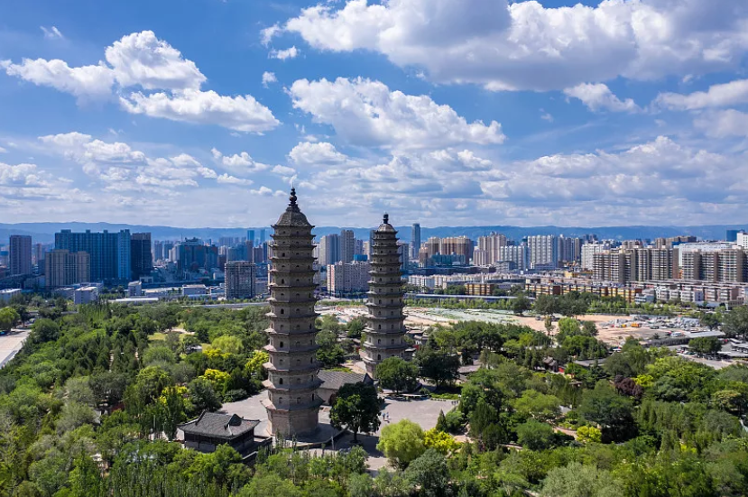 大学生眼中的山西历史与未来探寻之旅