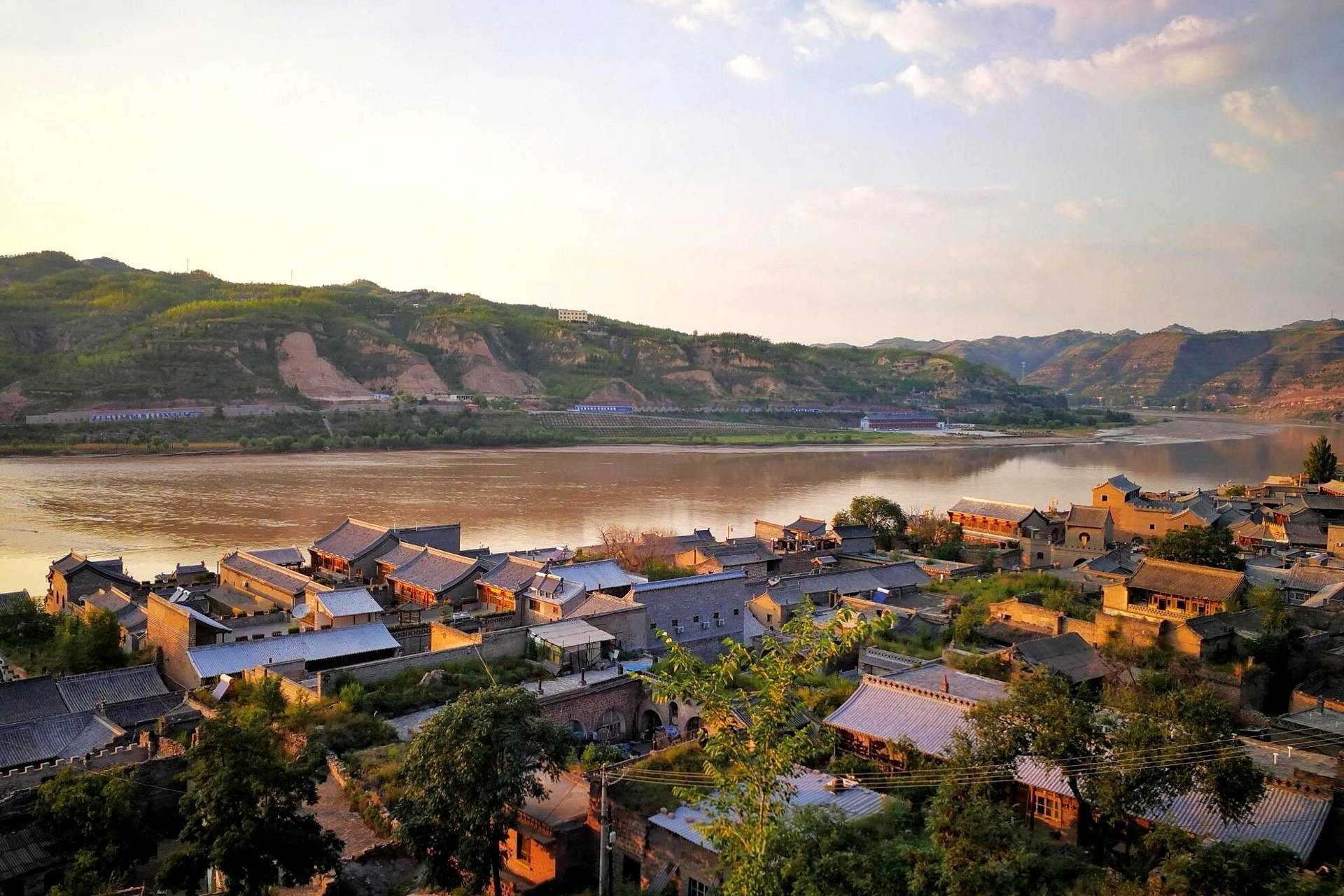 吕梁，历史与现代的交响乐章，探寻魅力宝藏之旅